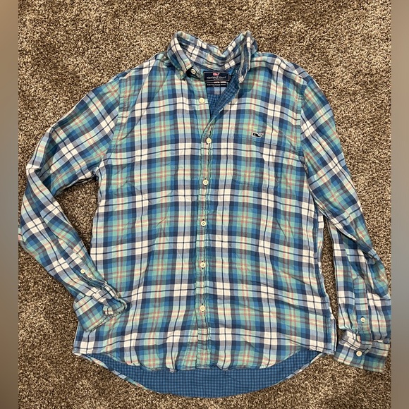 Vineyard Vines Button Down - Picture 1 of 3